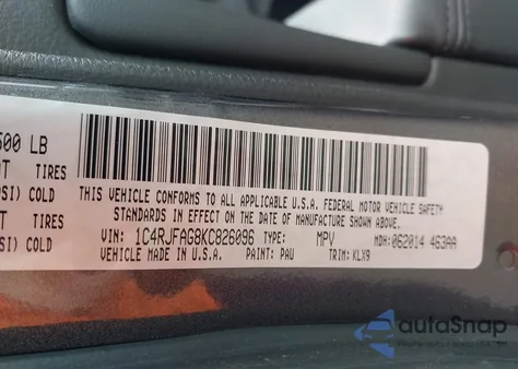 2019 Jeep Grand Cherokee Laredo E 4X4 from USA, damaged, VIN 1C4RJFAG8KC826096